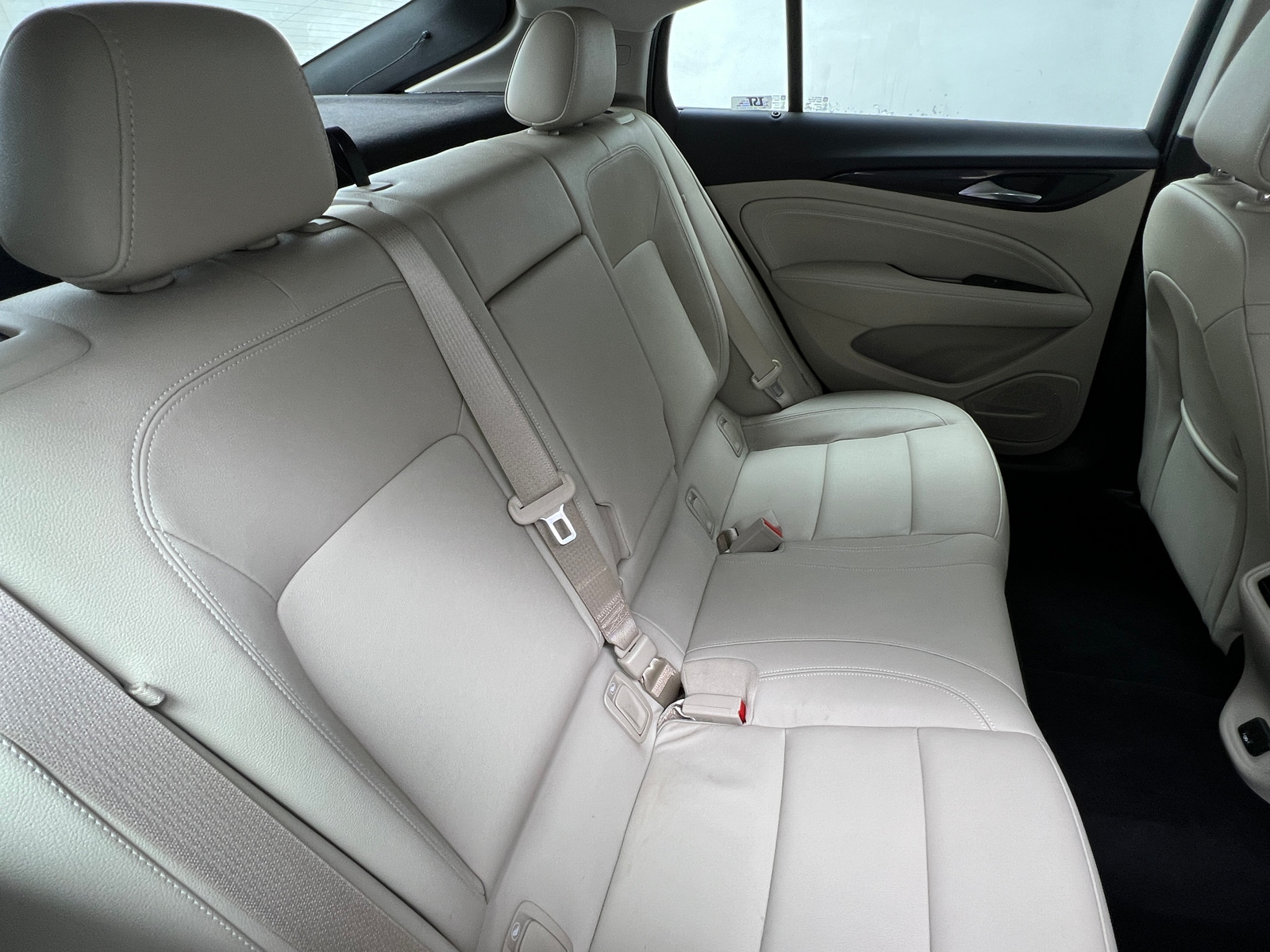 Thumbnail: 2018 Buick Regal - 5