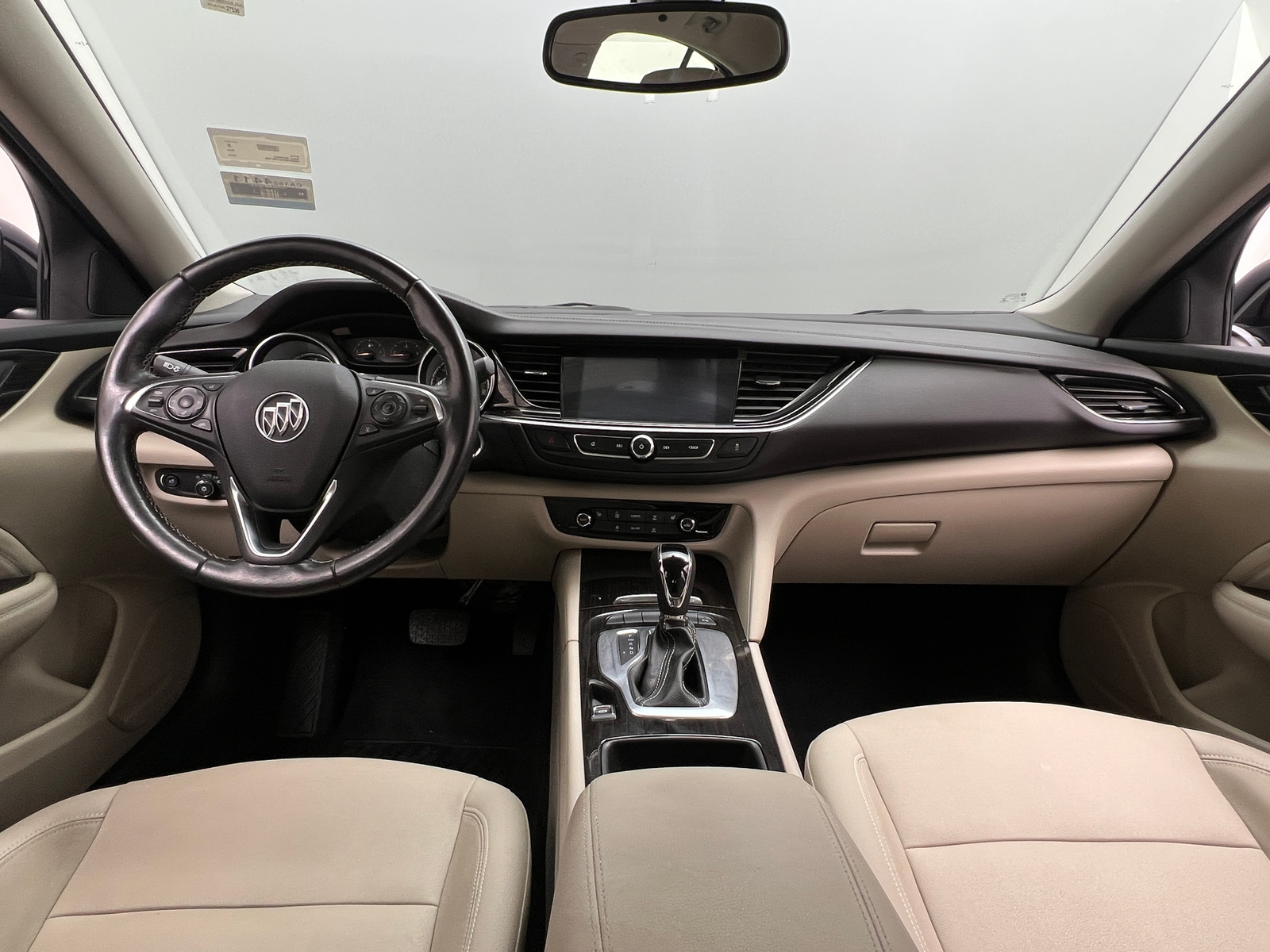 Thumbnail: 2018 Buick Regal - 2