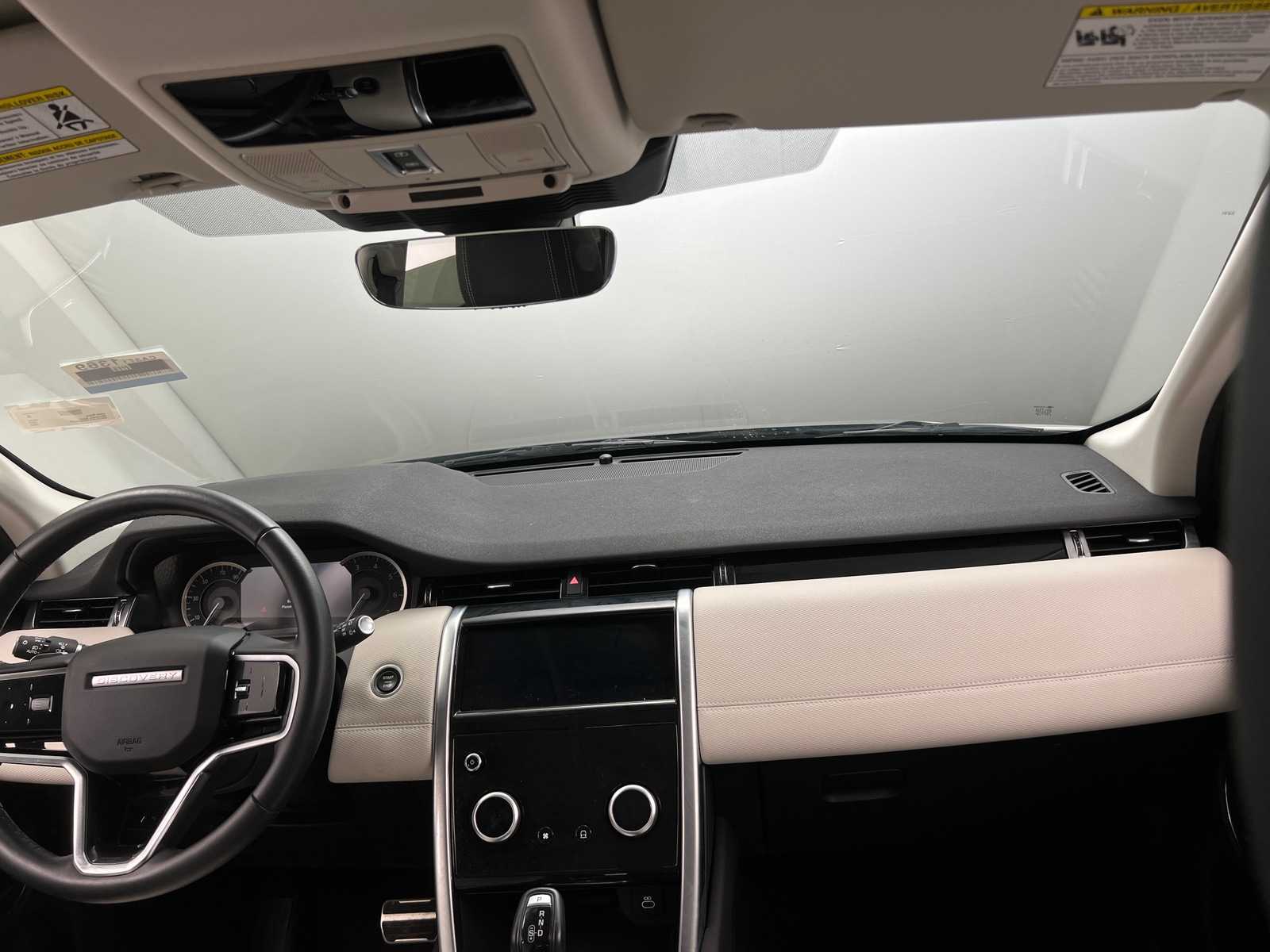 Thumbnail: 2023 Land Rover Discovery Sport - 2