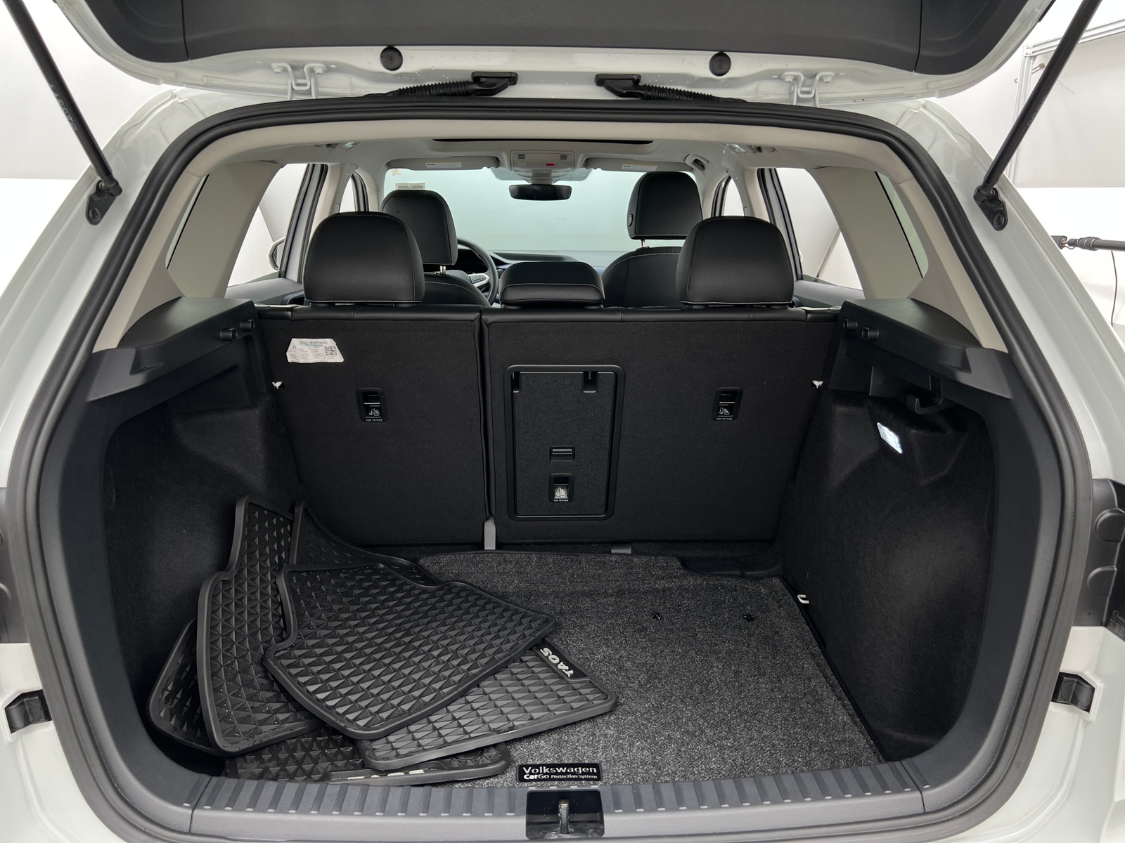 Thumbnail: 2024 Volkswagen Taos - 6