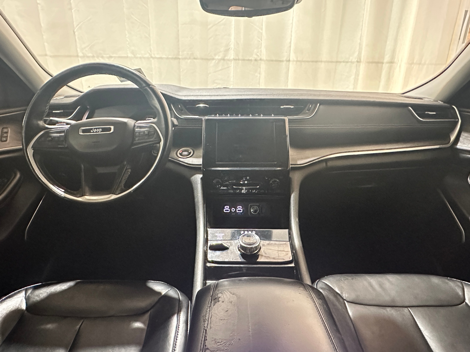 Thumbnail: 2021 Jeep Grand Cherokee L - 2