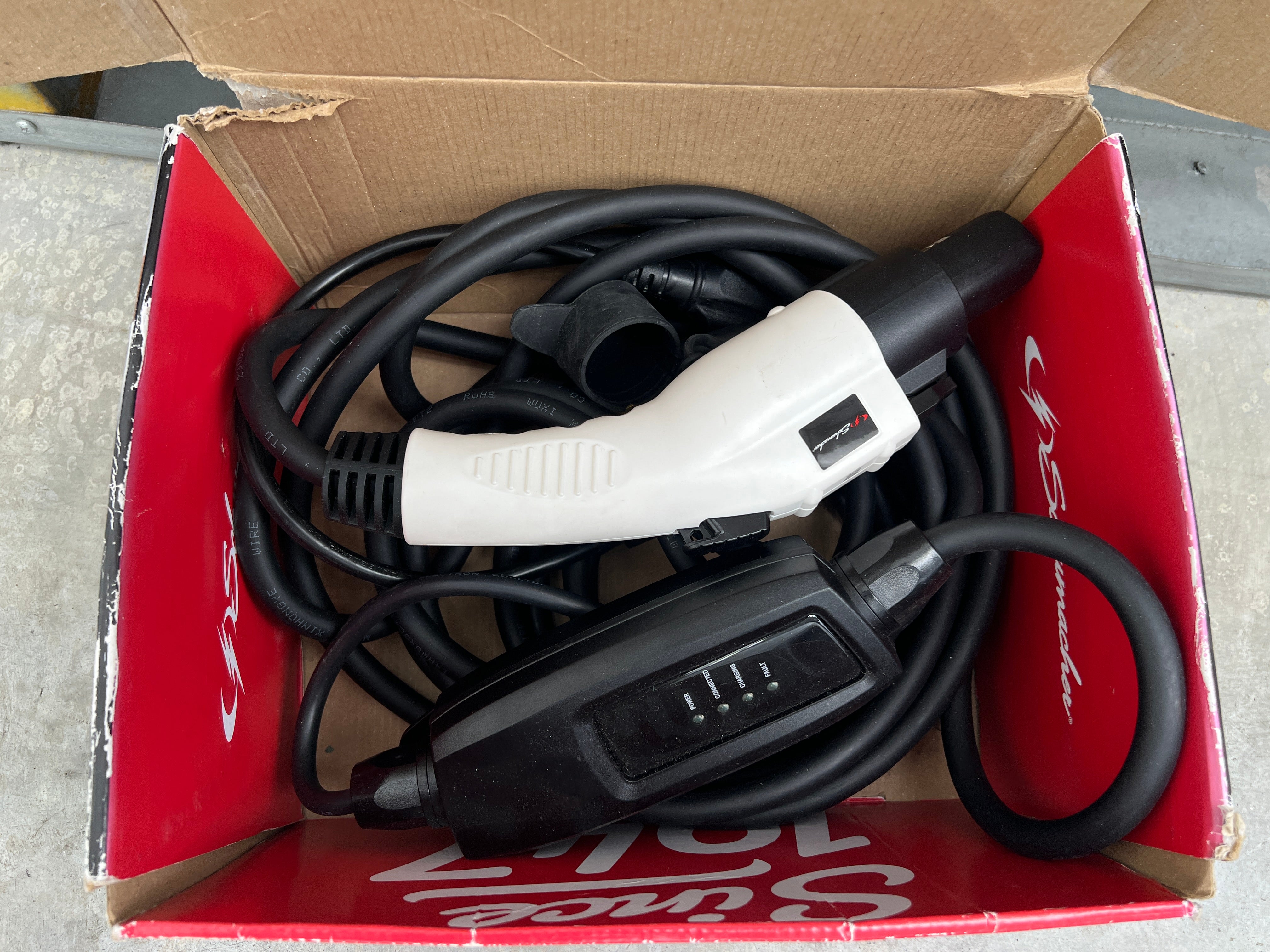 Used 2023 Tesla Model X Long Range with VIN 7SAXCBE54PF402673 for sale in Oak Creek, WI