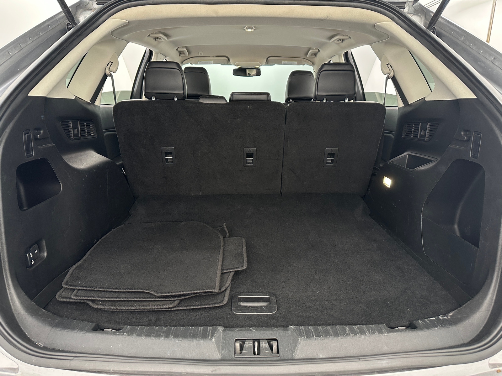 Thumbnail: 2024 Ford Edge - 6