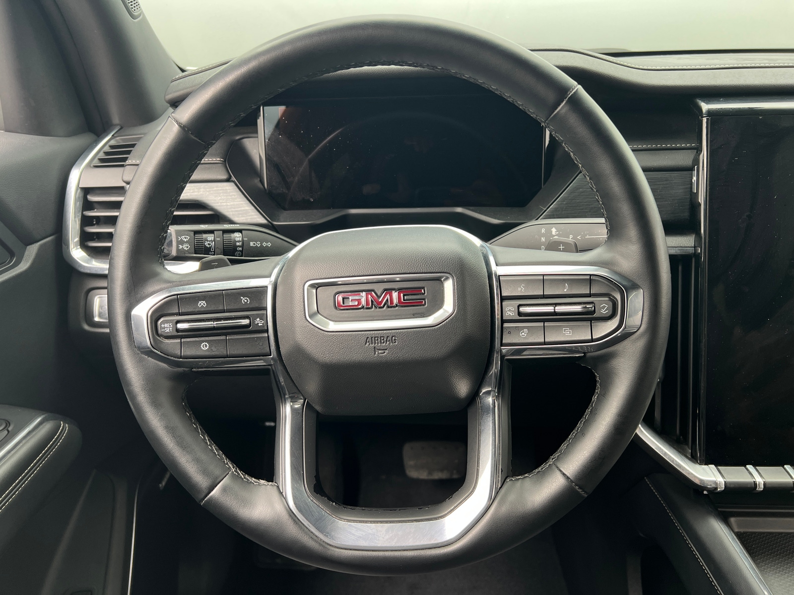 Thumbnail: 2024 GMC Acadia - 4