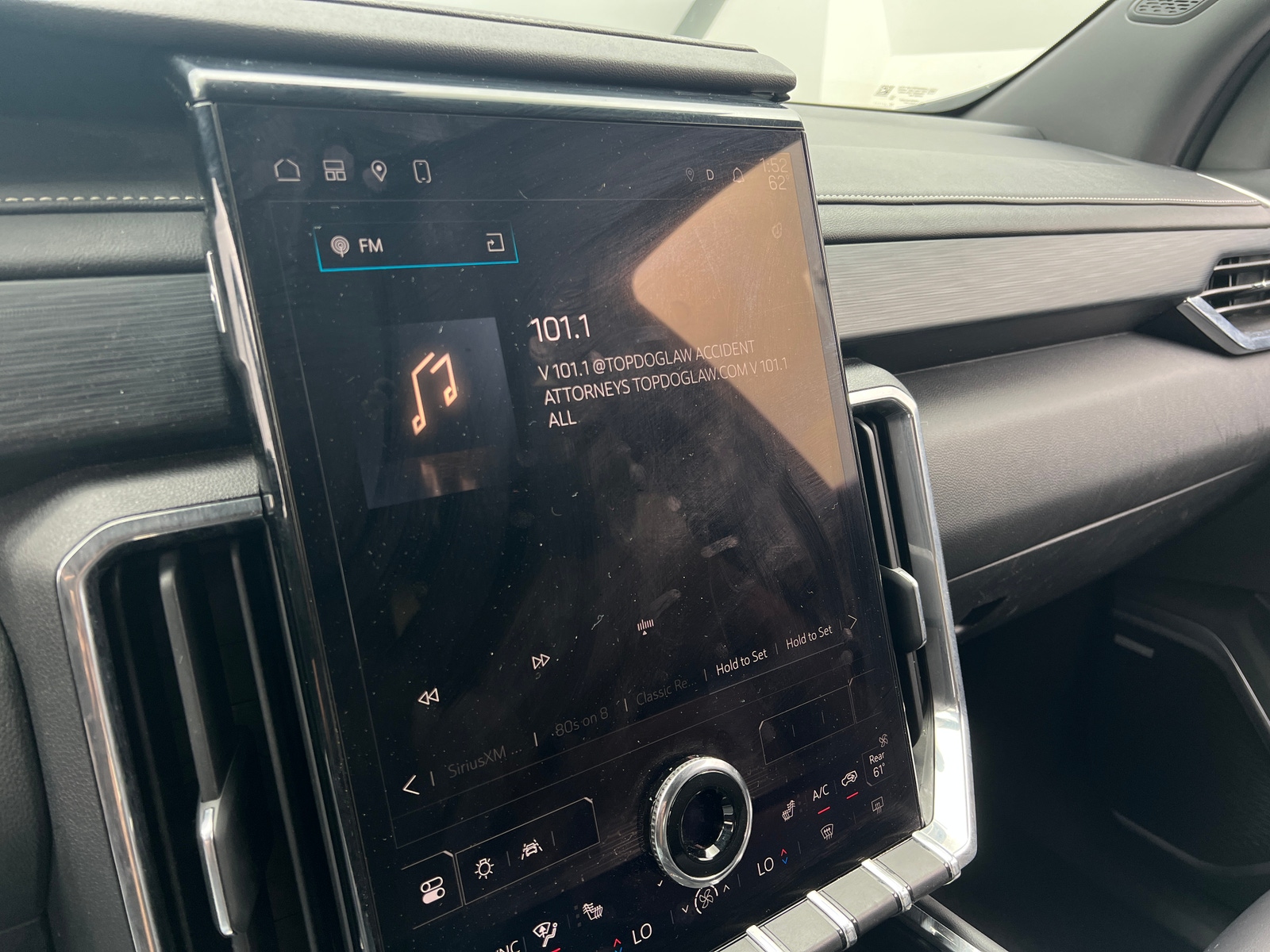 Thumbnail: 2024 GMC Acadia - 3