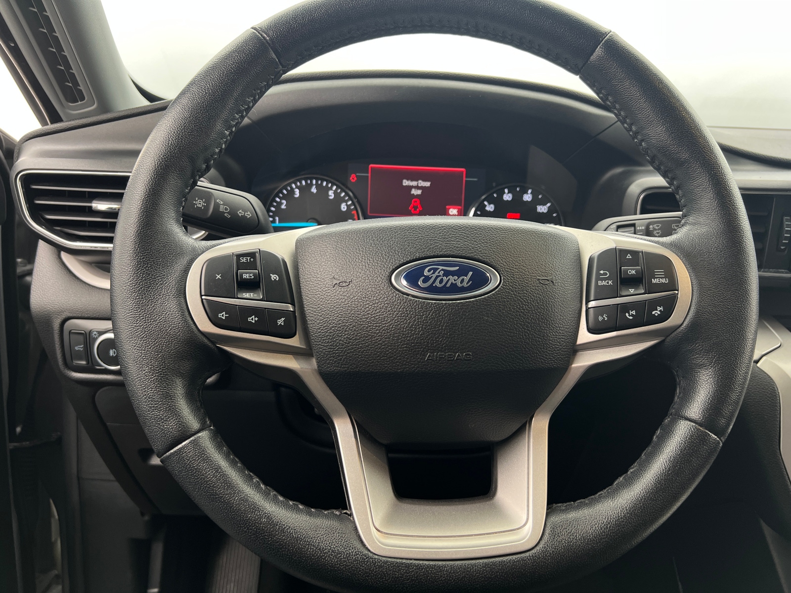 Thumbnail: 2023 Ford Explorer - 4