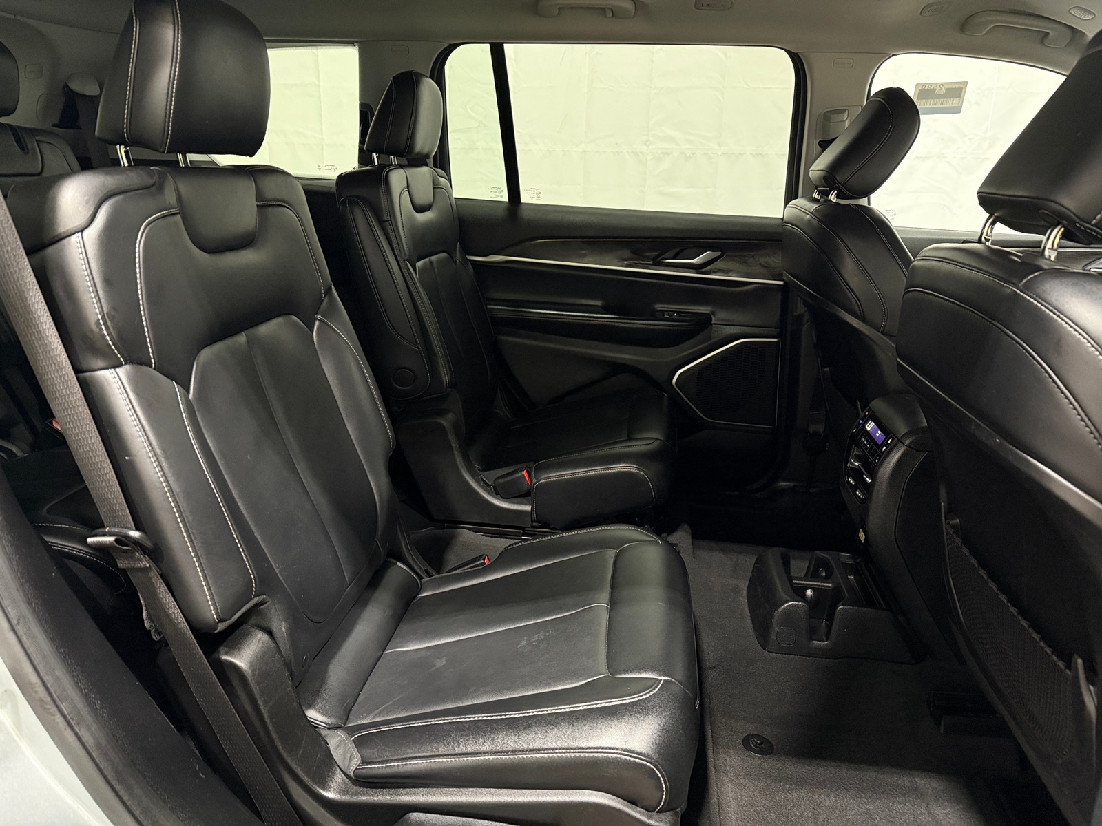 Thumbnail: 2021 Jeep Grand Cherokee L - 5