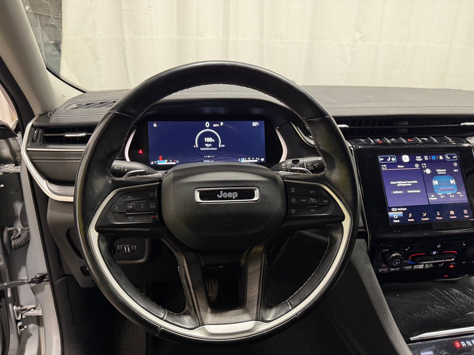 Thumbnail: 2021 Jeep Grand Cherokee L - 4