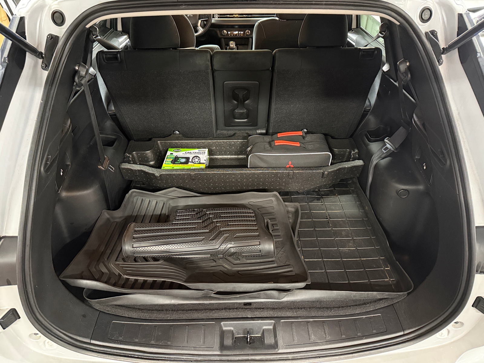 Thumbnail: 2022 Mitsubishi Outlander - 7