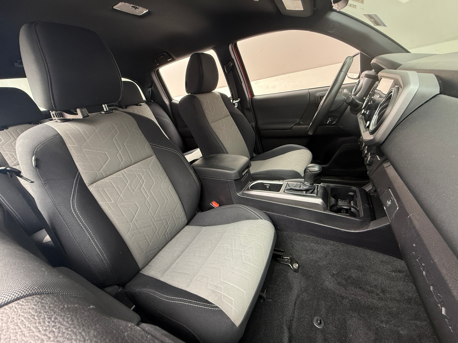 Thumbnail: 2022 Toyota Tacoma - 2