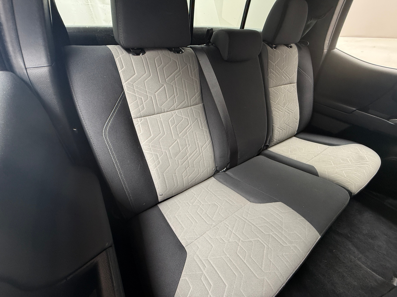 Thumbnail: 2022 Toyota Tacoma - 6