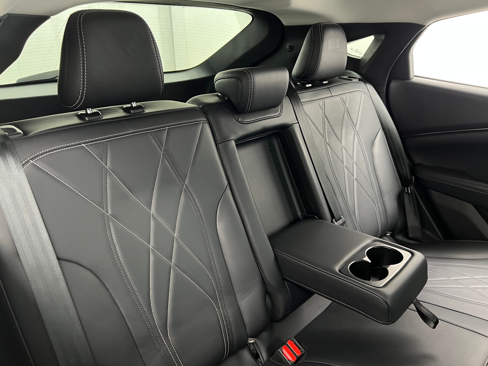 Thumbnail: 2022 Ford Mustang Mach-E - 5