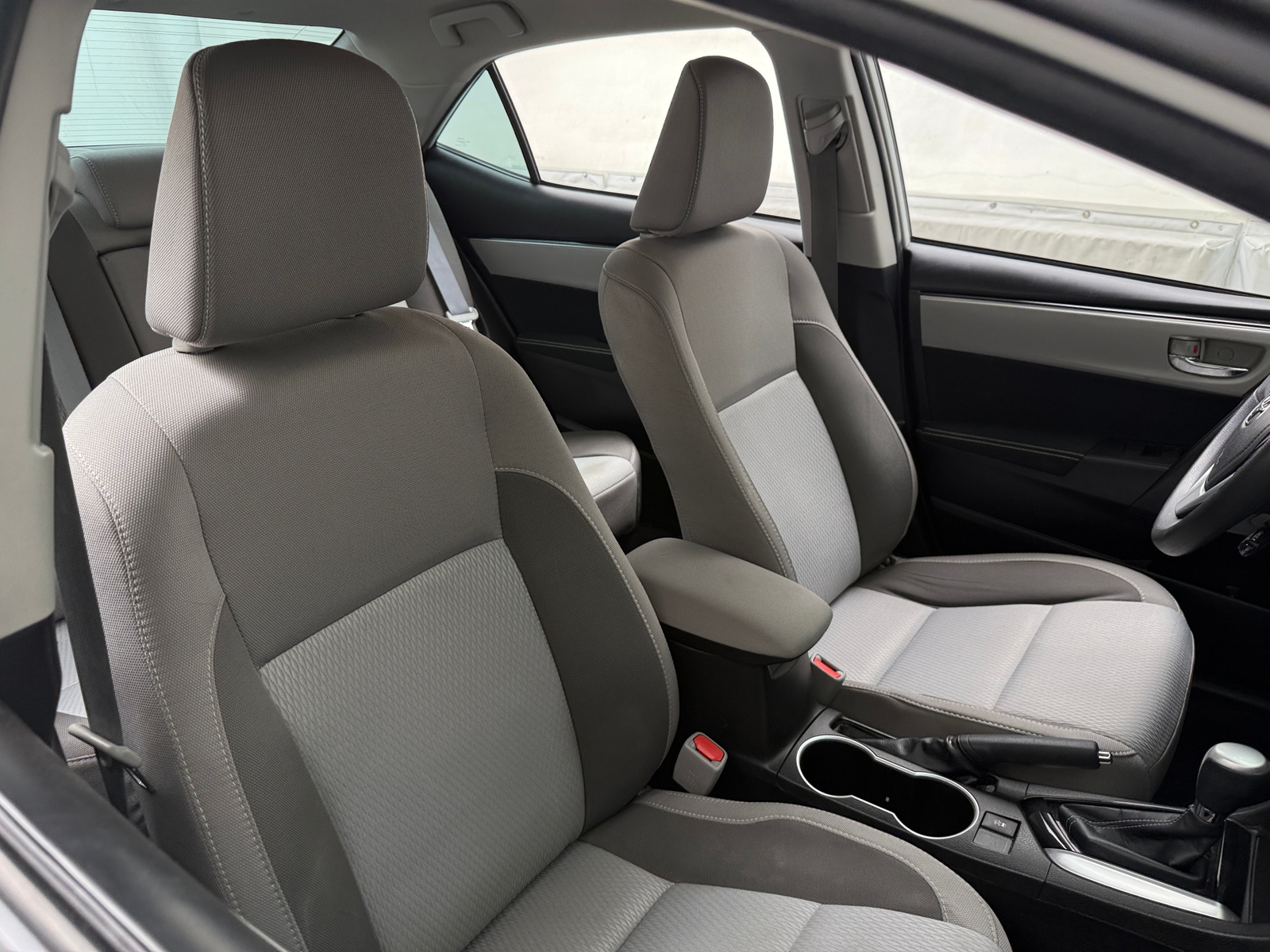 Thumbnail: 2018 Toyota Corolla - 2