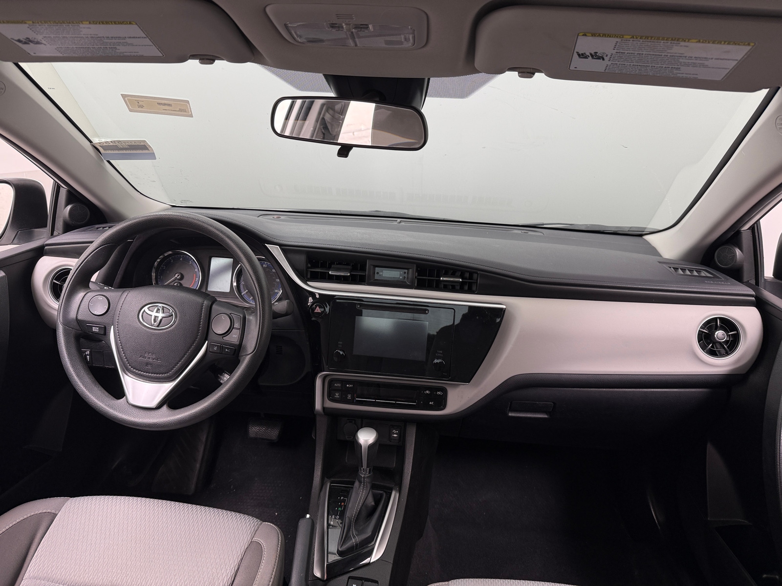 Thumbnail: 2018 Toyota Corolla - 3