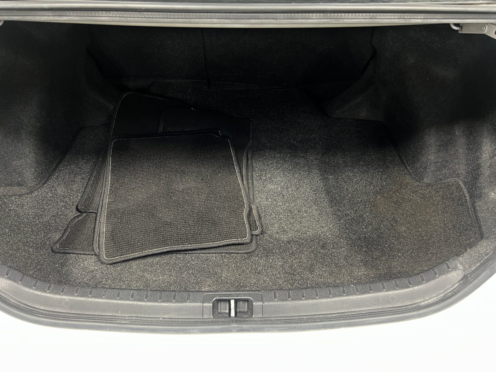 Thumbnail: 2018 Toyota Corolla - 7