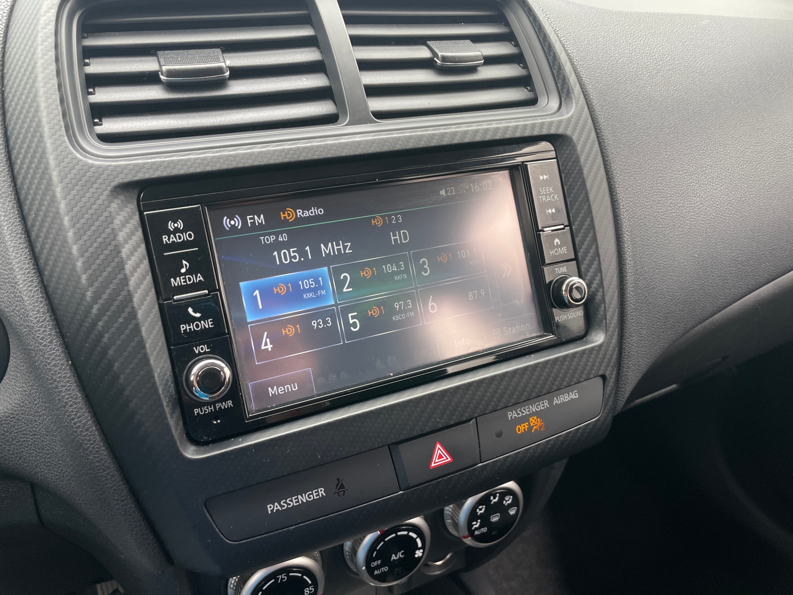 Thumbnail: 2021 Mitsubishi Outlander Sport - 4