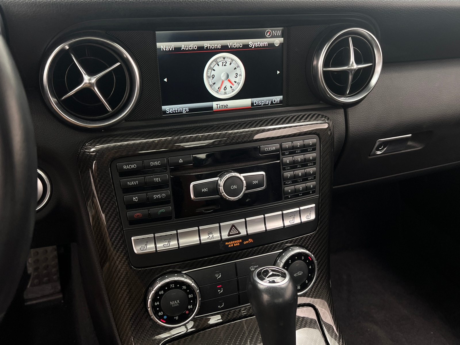 Thumbnail: 2015 Mercedes-Benz SLK - 3