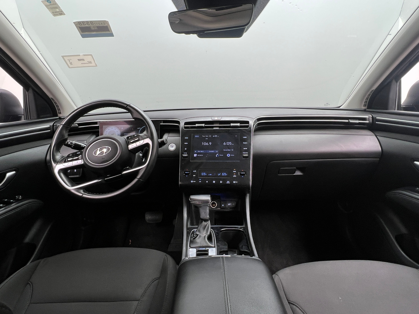 Thumbnail: 2022 Hyundai Tucson - 3