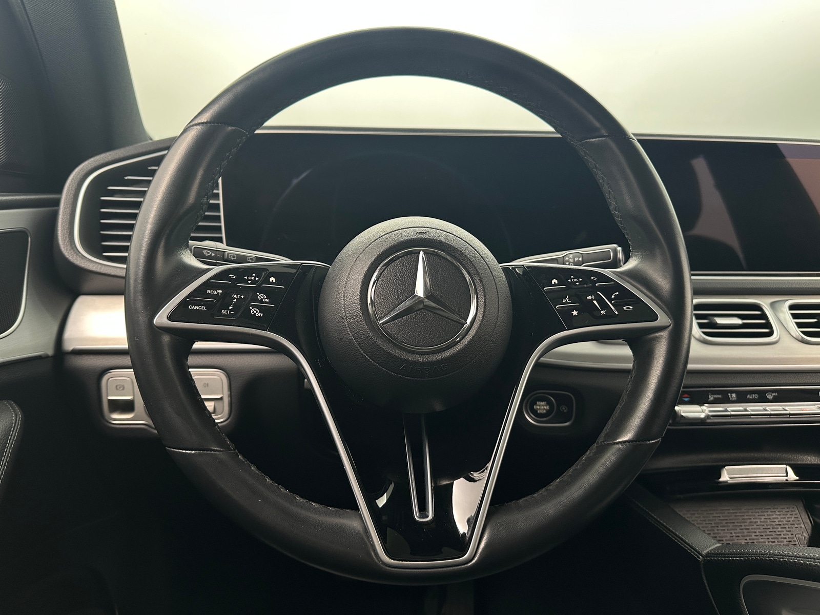 Thumbnail: 2024 Mercedes-Benz GLE - 4