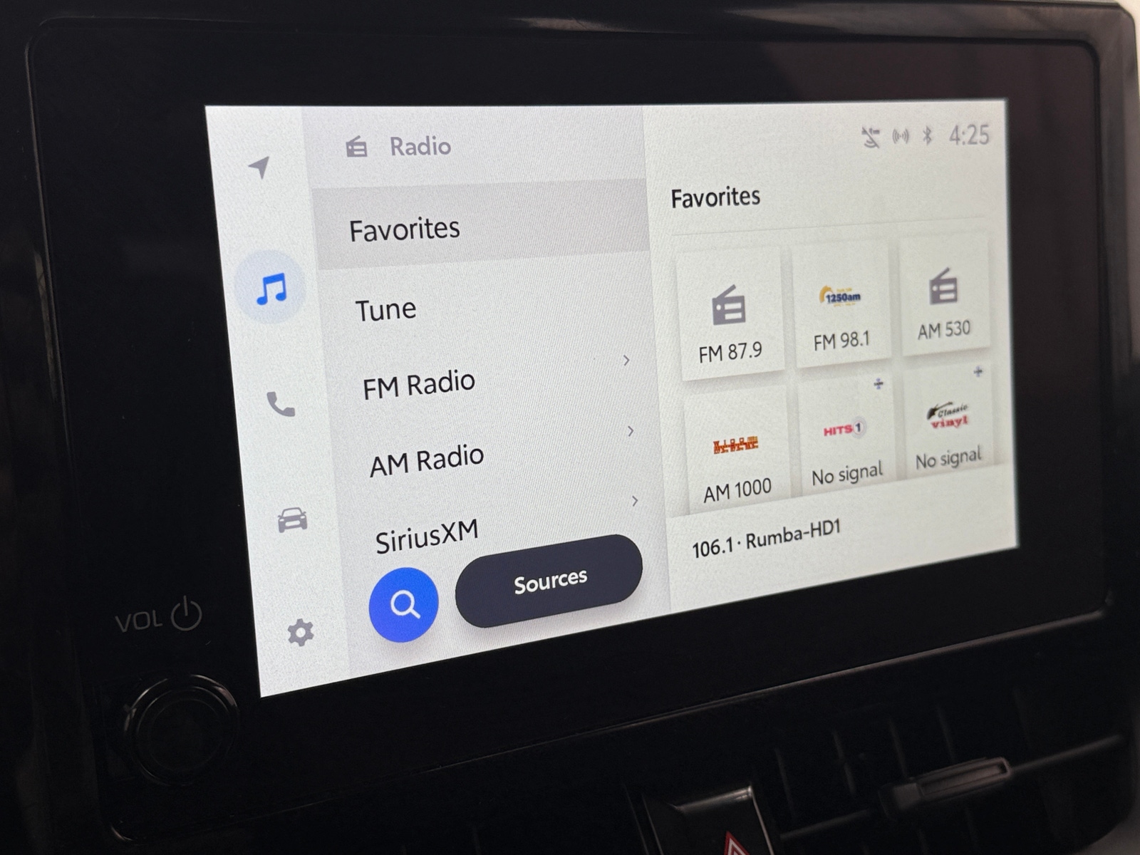 Thumbnail: 2025 Toyota Corolla - 4