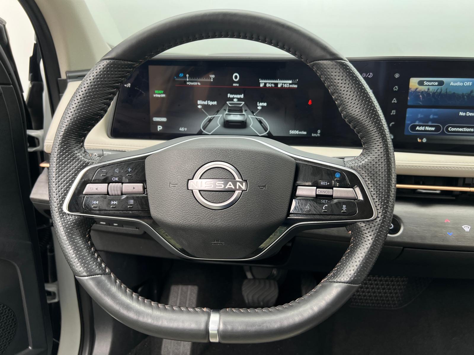 Thumbnail: 2025 Nissan Ariya - 4