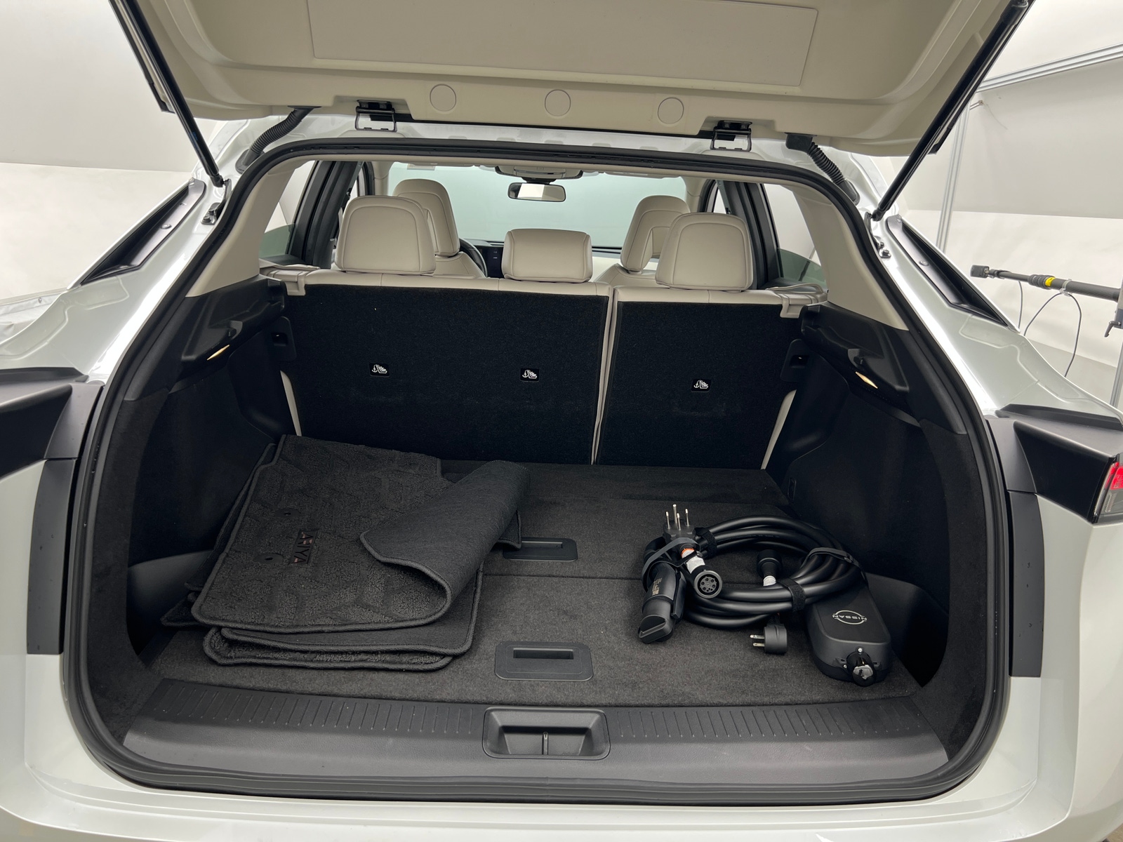 Thumbnail: 2025 Nissan Ariya - 6