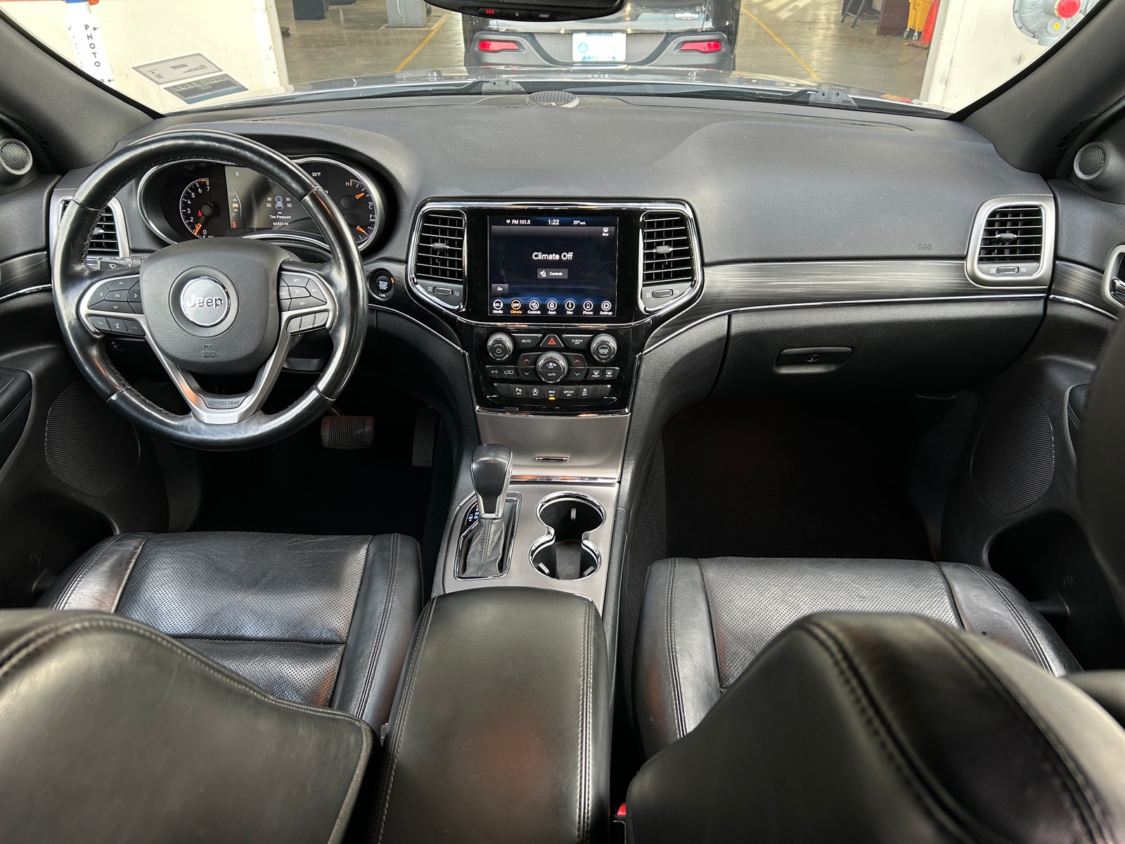 Thumbnail: 2020 Jeep Grand Cherokee - 2