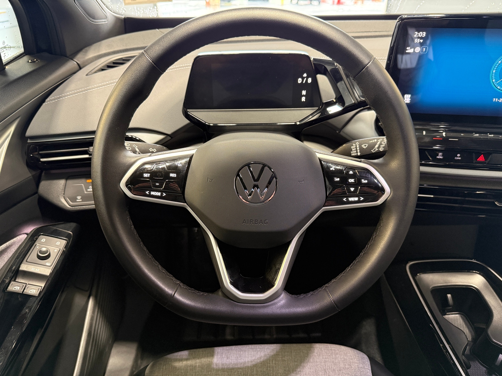 Thumbnail: 2023 Volkswagen ID.4 - 5