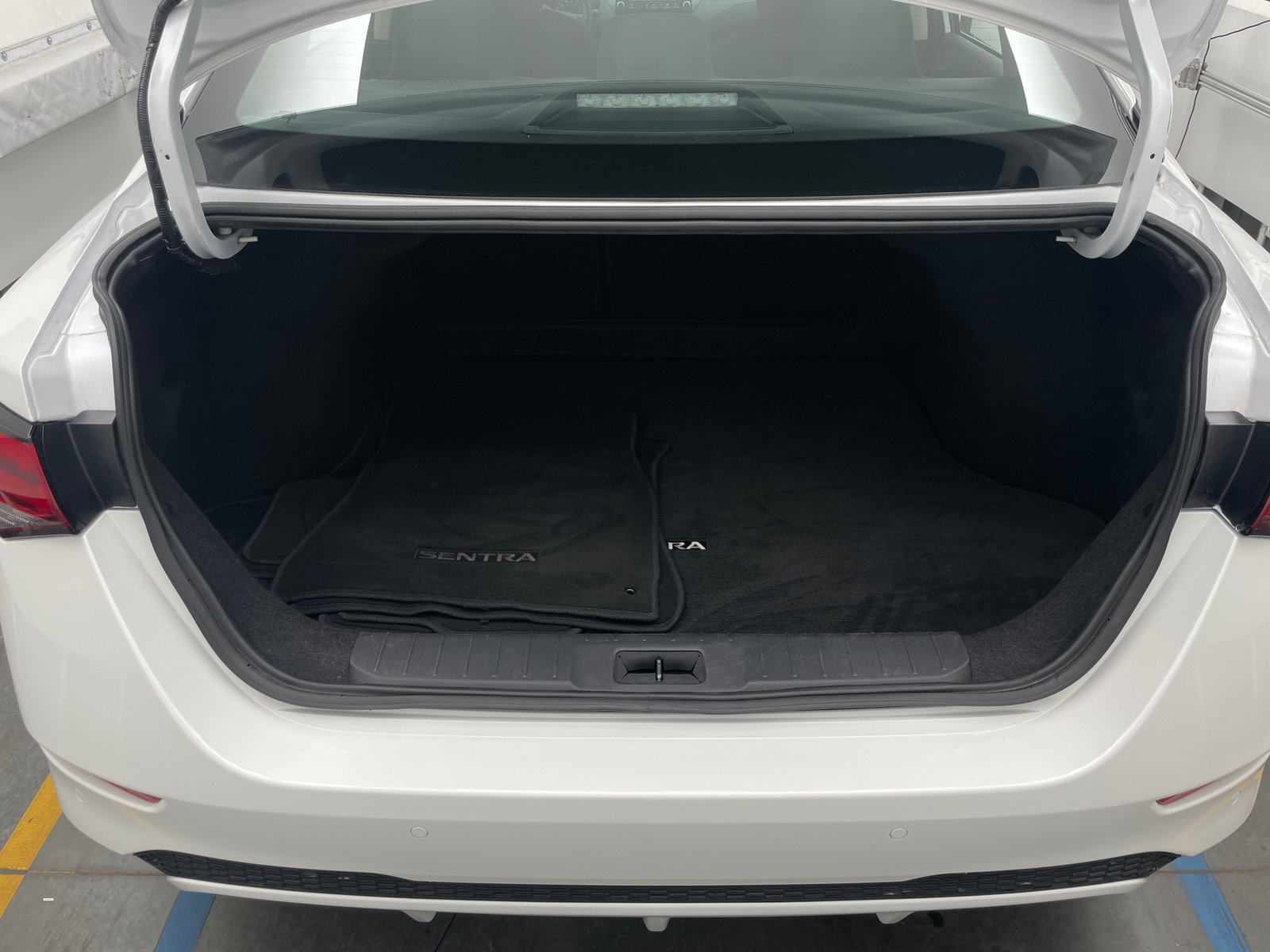 Thumbnail: 2024 Nissan Sentra - 7