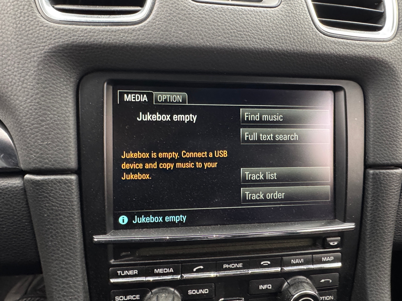 Thumbnail: 2014 Porsche Boxster - 3