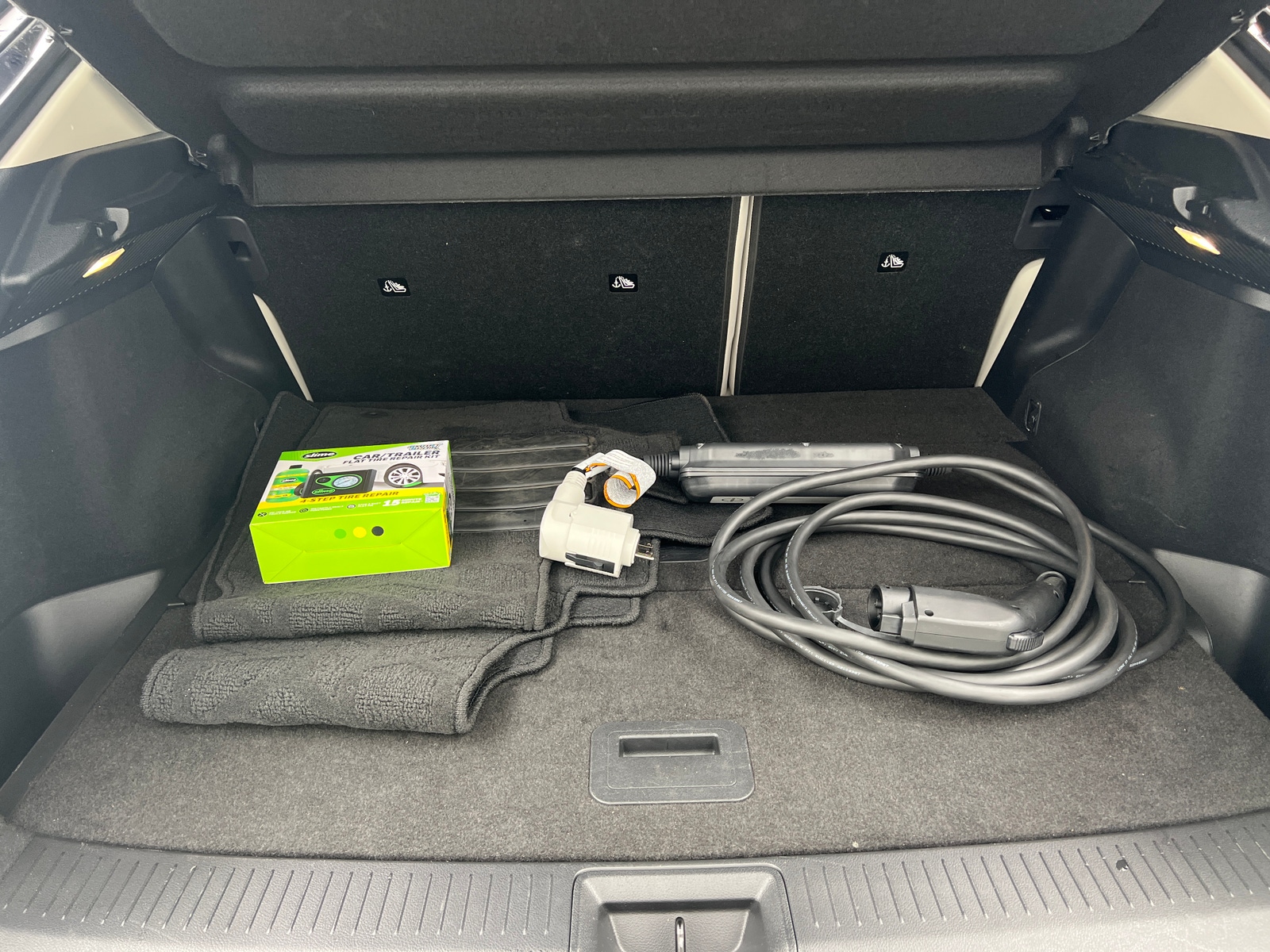 Thumbnail: 2023 Nissan Ariya - 6