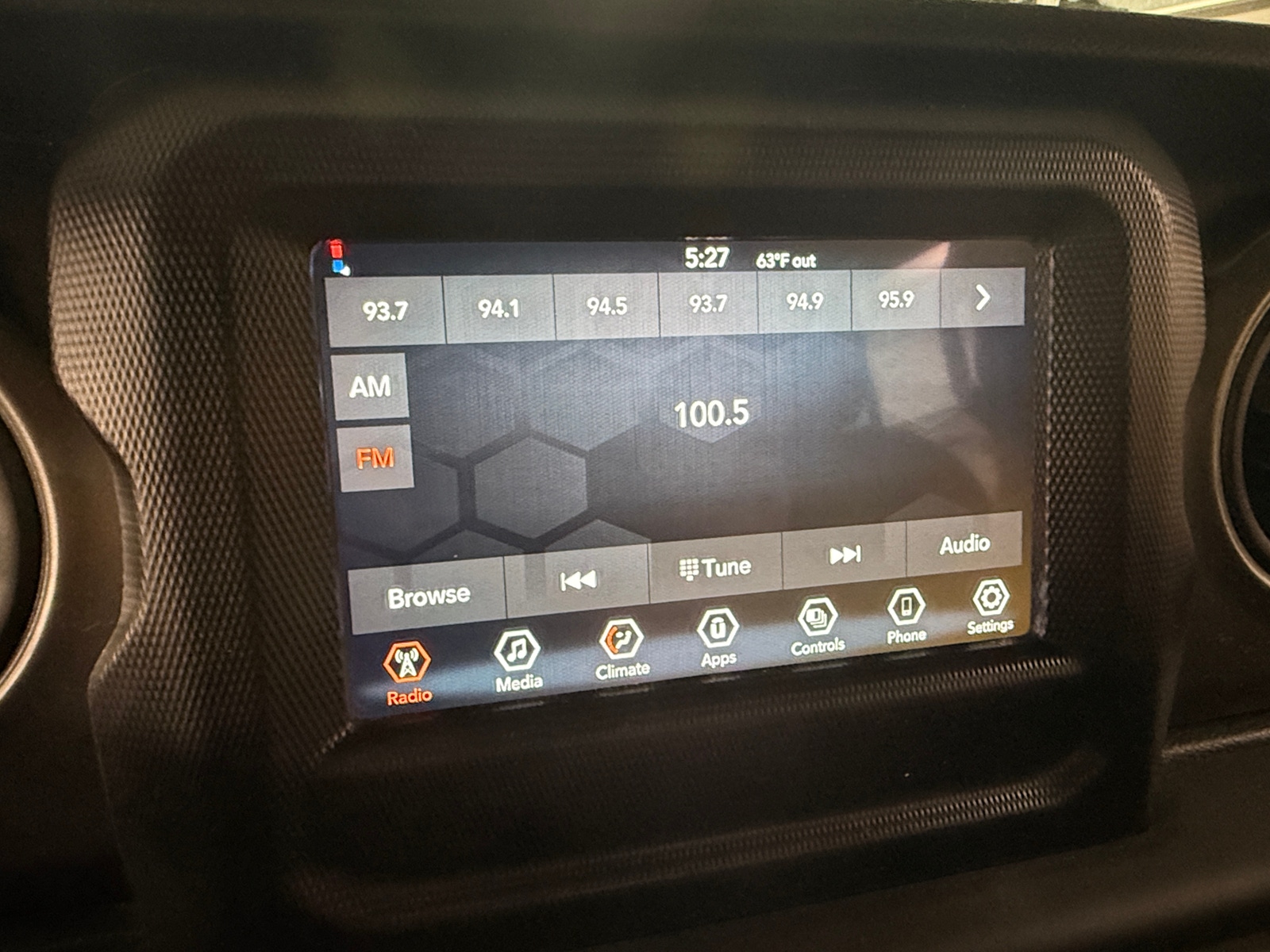 Thumbnail: 2023 Jeep Gladiator - 4