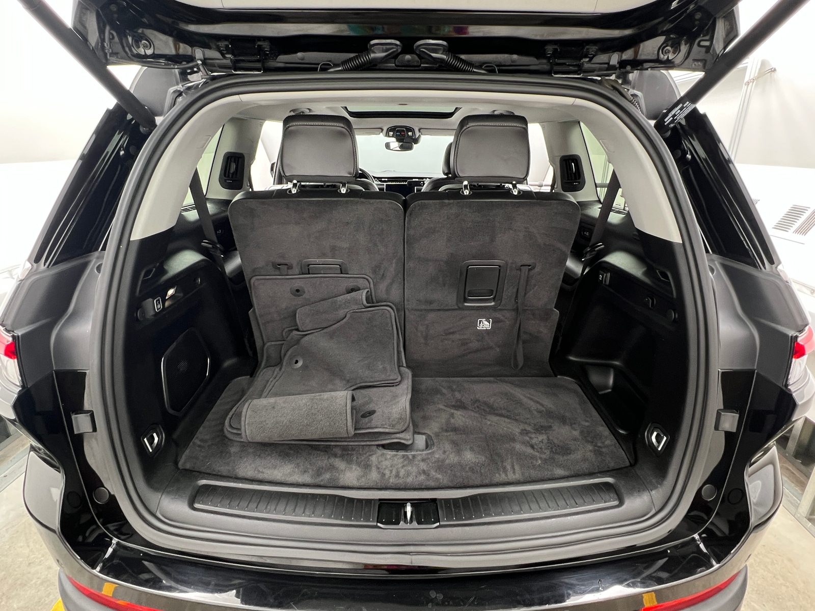 Thumbnail: 2021 Jeep Grand Cherokee L - 6