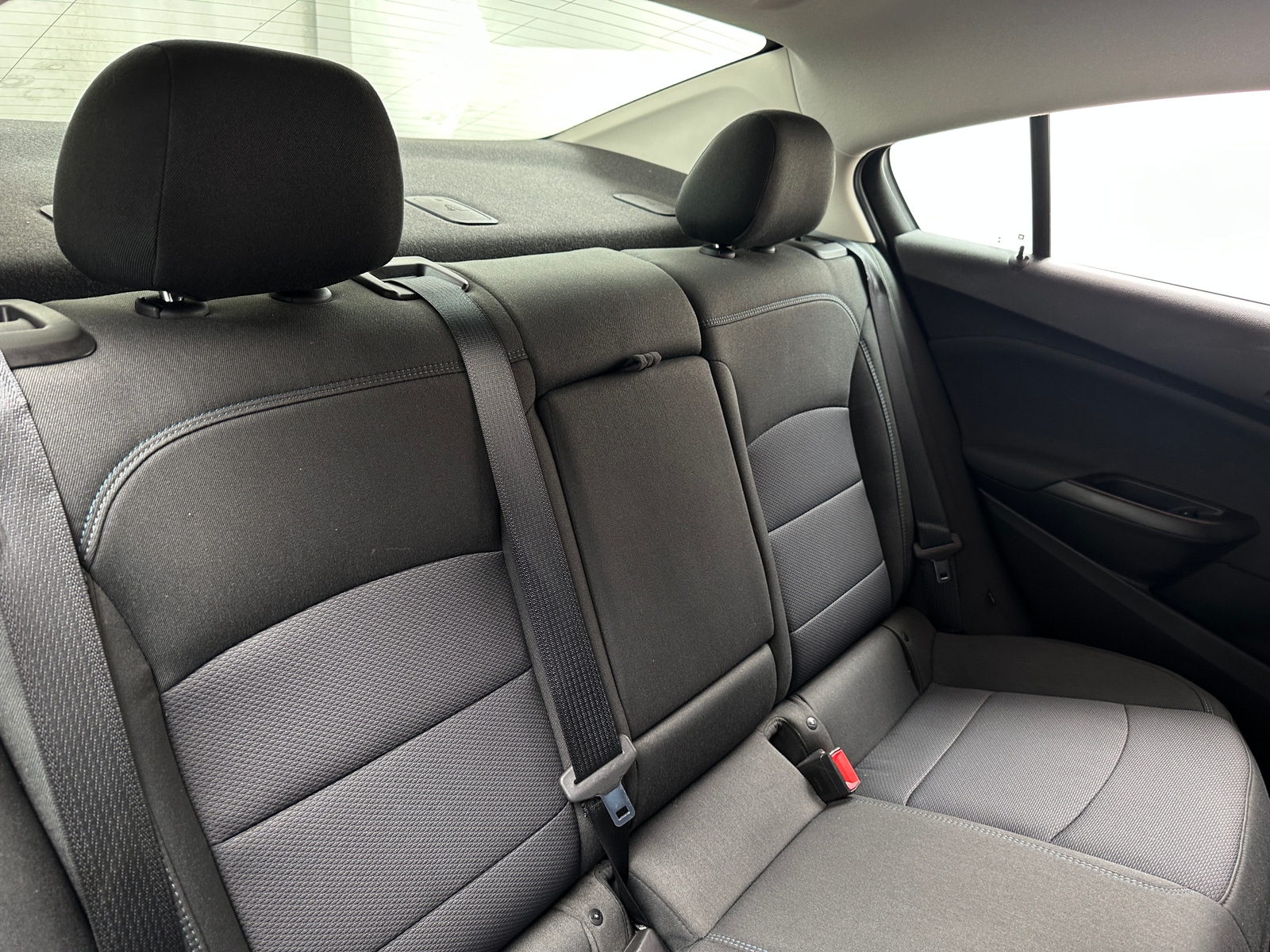 Thumbnail: 2018 Chevrolet Cruze - 6