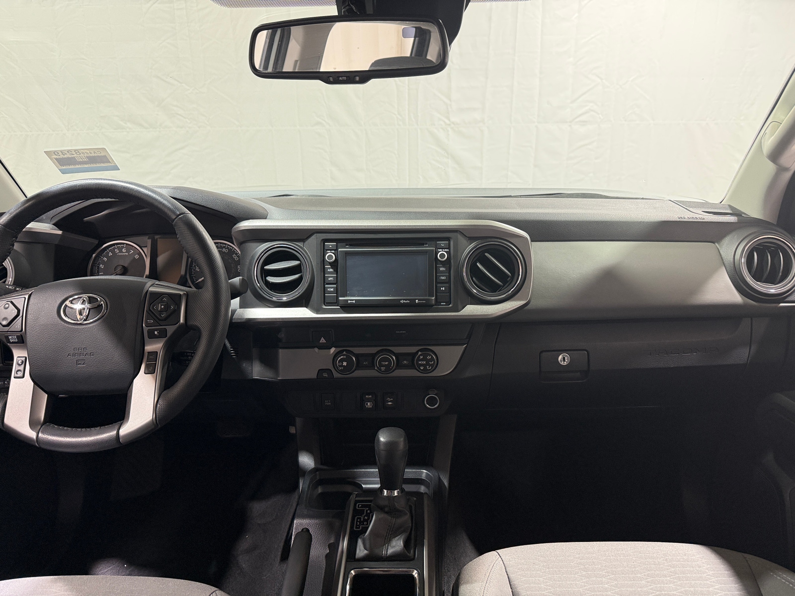 Thumbnail: 2019 Toyota Tacoma - 3