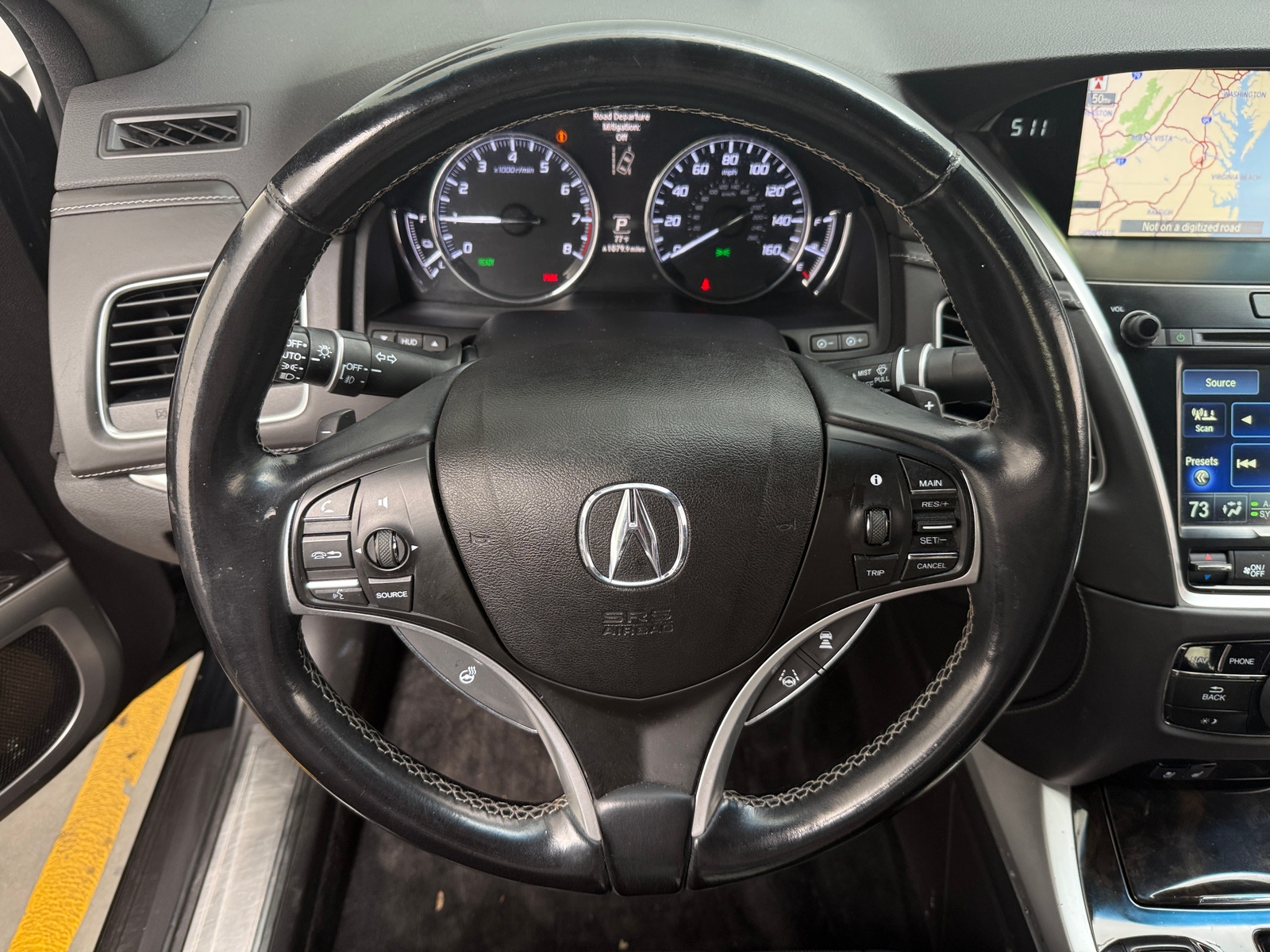 Thumbnail: 2018 Acura RLX - 4