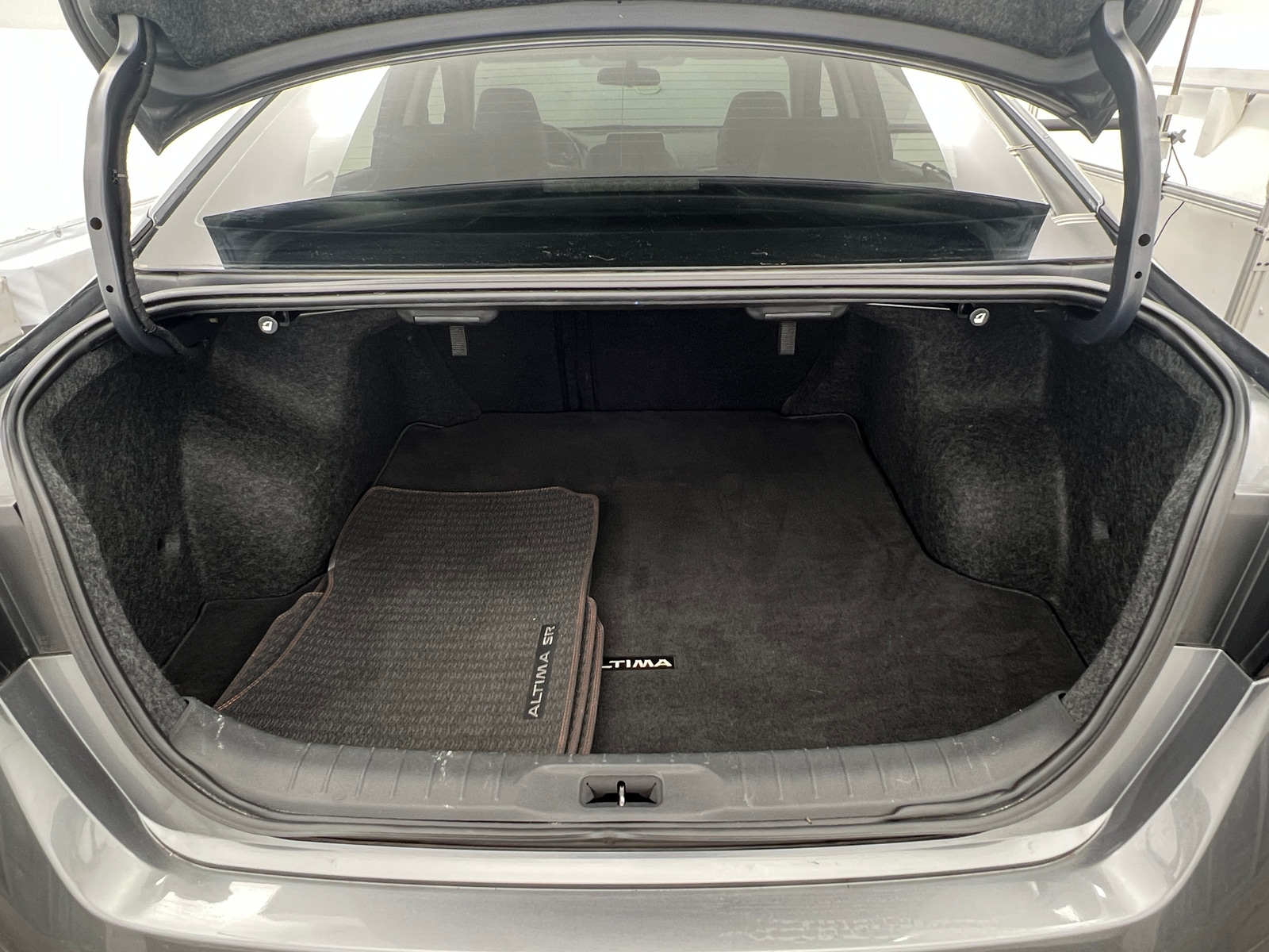 Thumbnail: 2019 Nissan Altima - 7