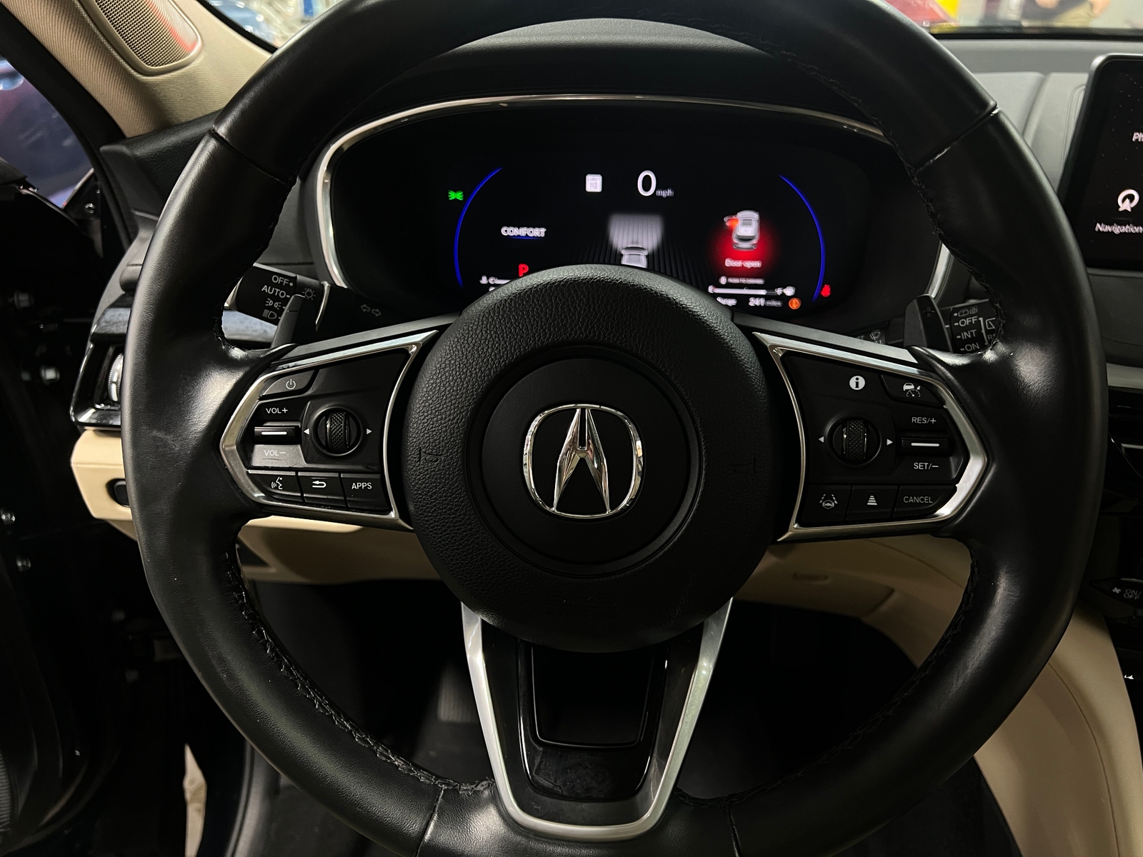 Thumbnail: 2022 Acura MDX - 4