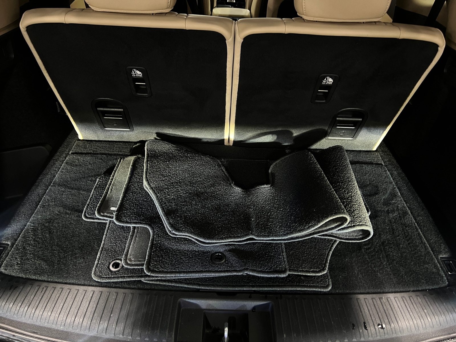 Thumbnail: 2022 Acura MDX - 6