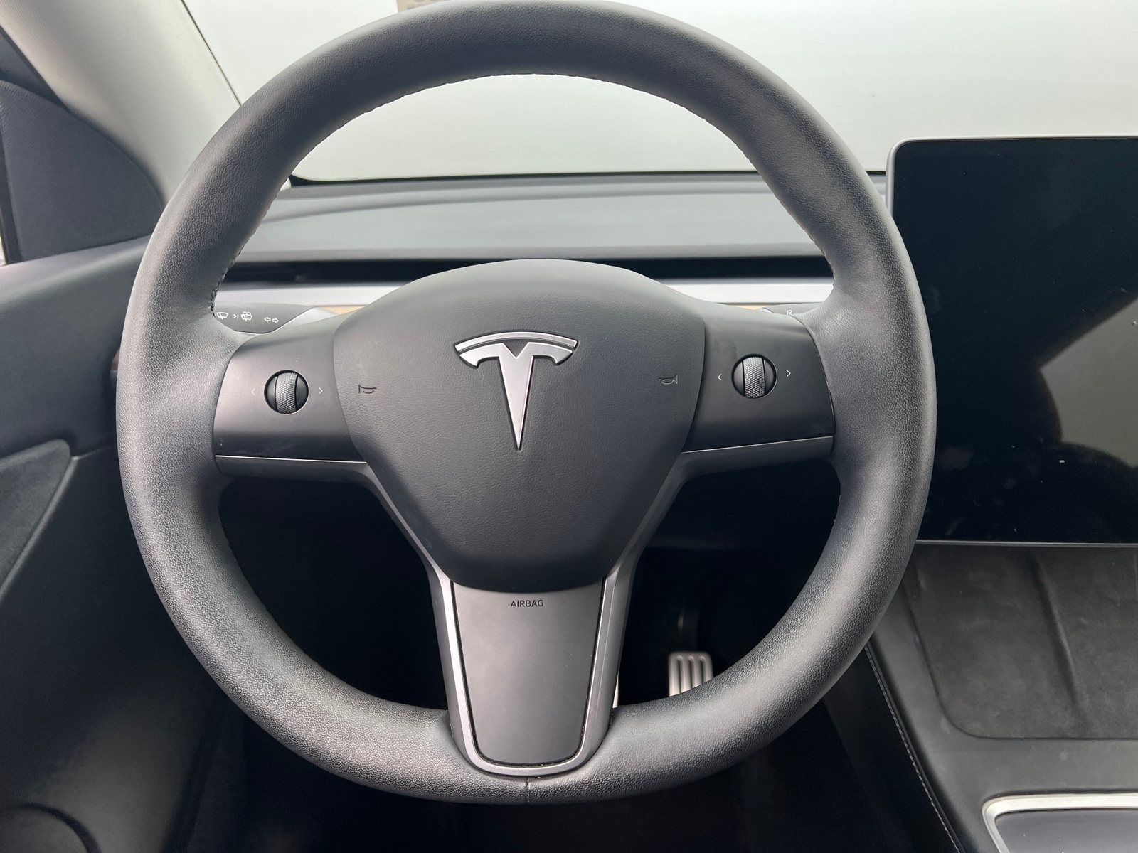 Thumbnail: 2022 Tesla Model Y - 4