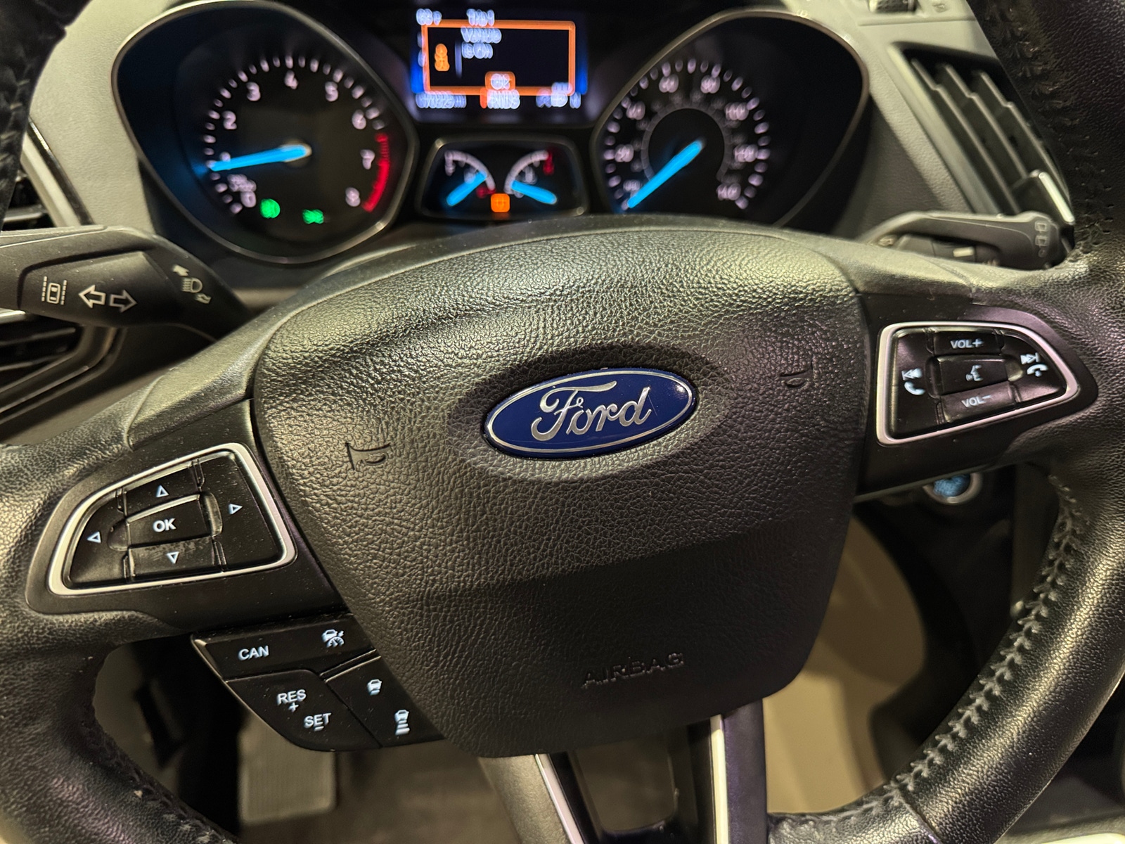 Thumbnail: 2019 Ford Escape - 4