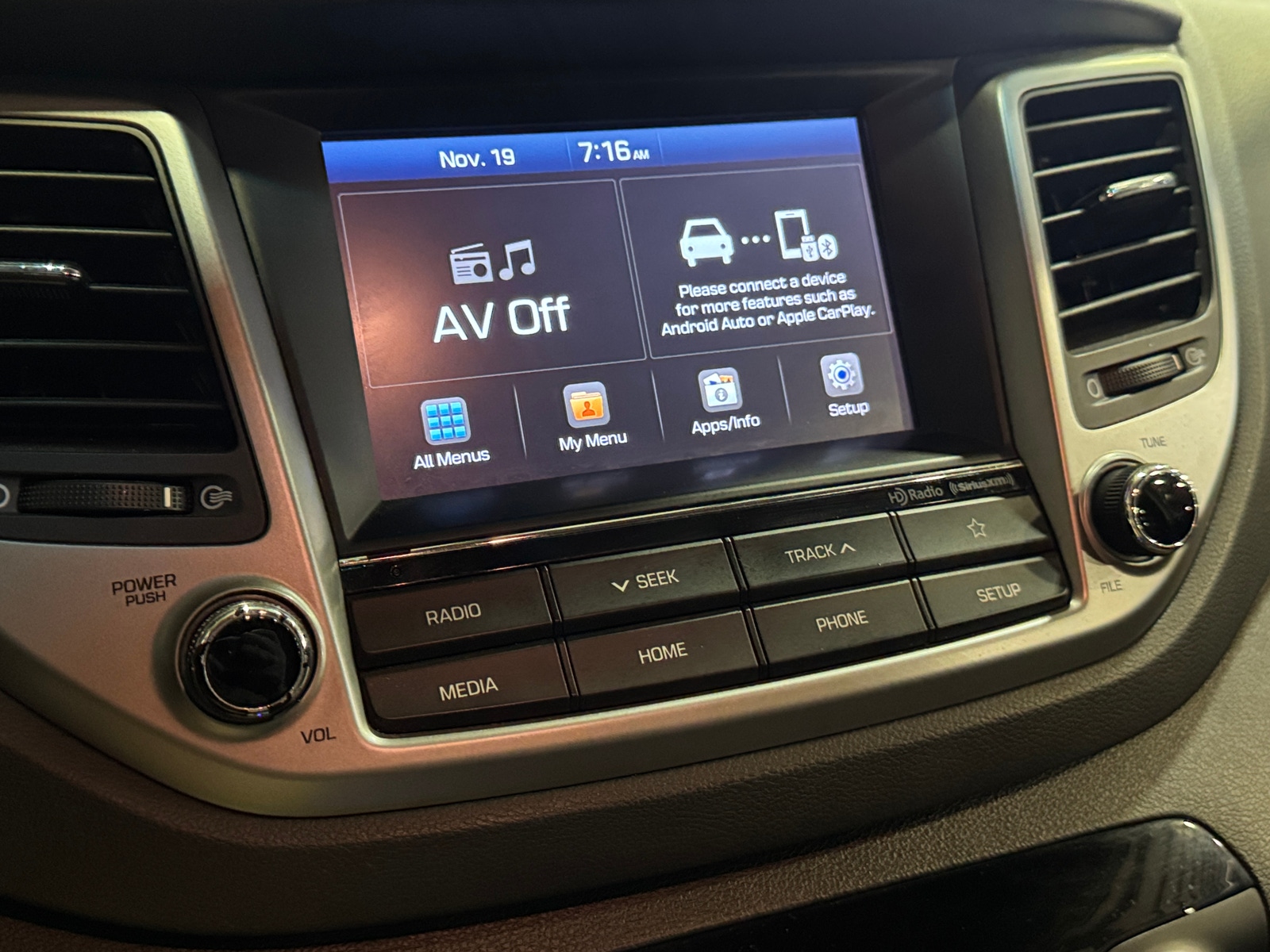 Thumbnail: 2018 Hyundai Tucson - 4