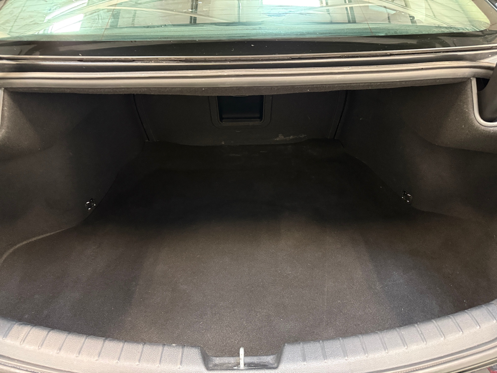 Thumbnail: 2020 Kia Cadenza - 6