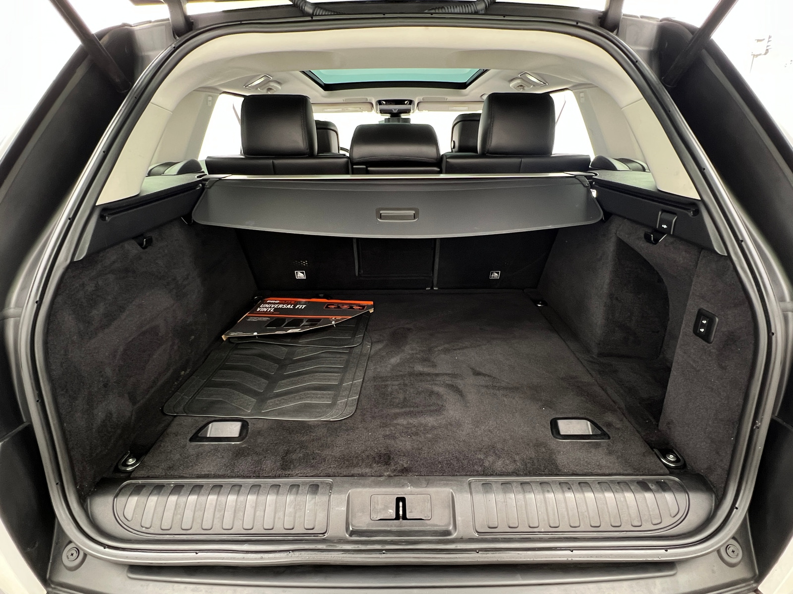 Thumbnail: 2021 Land Rover Range Rover Sport - 7