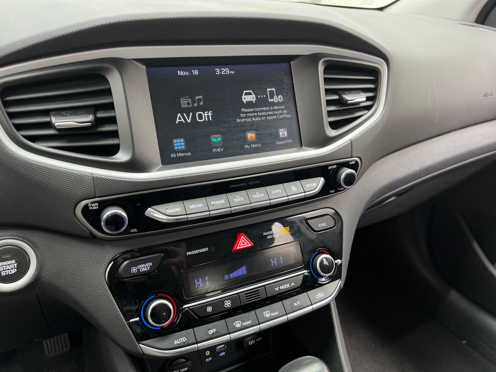 Thumbnail: 2019 Hyundai Ioniq - 4