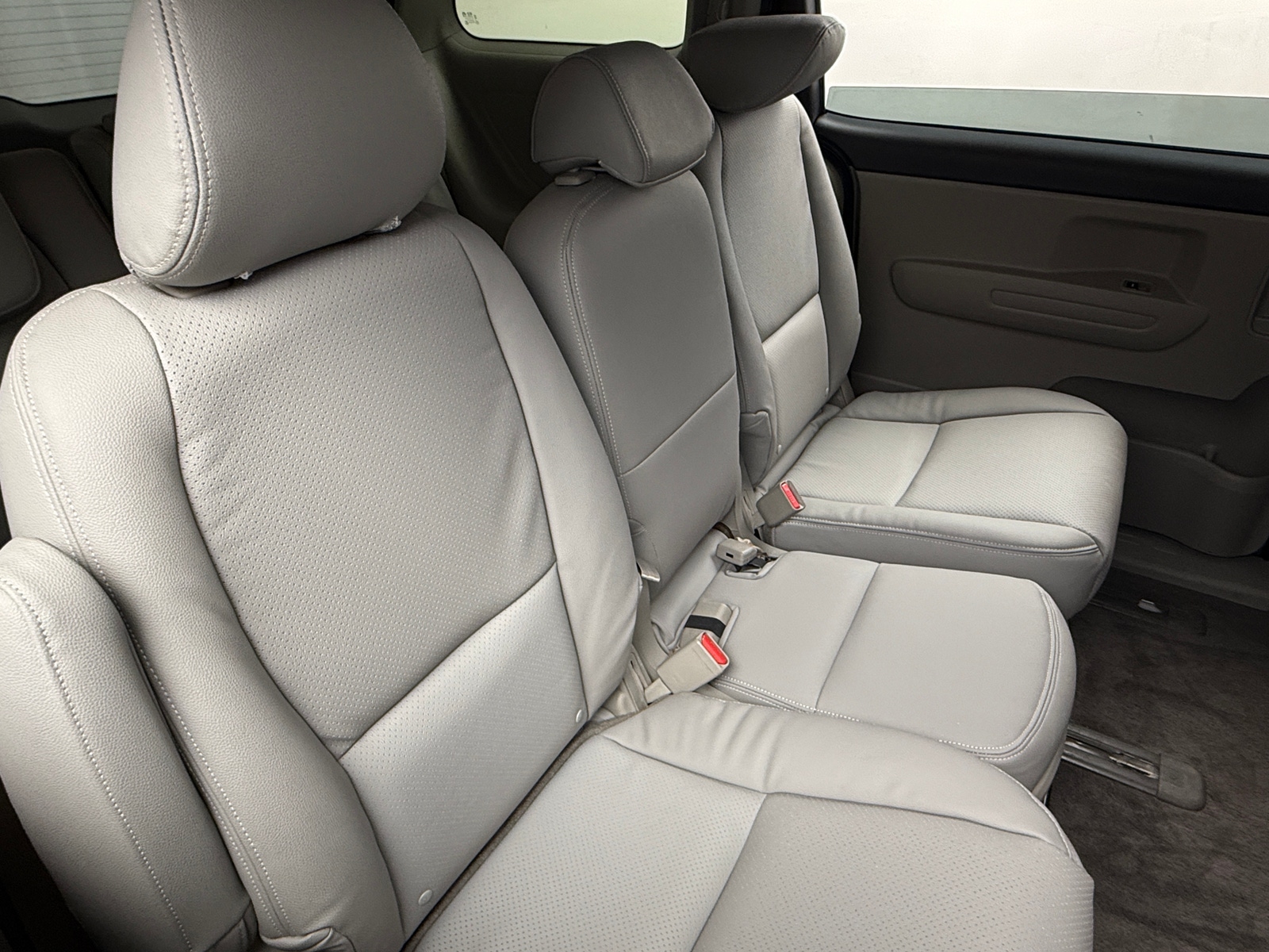 Thumbnail: 2021 Kia Sedona - 6