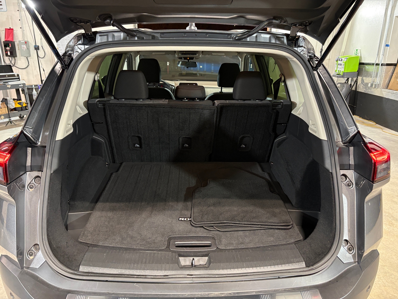 Thumbnail: 2023 Nissan Rogue - 7