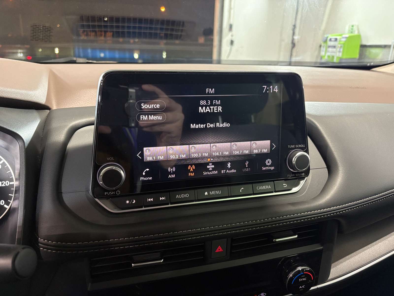 Thumbnail: 2023 Nissan Rogue - 4