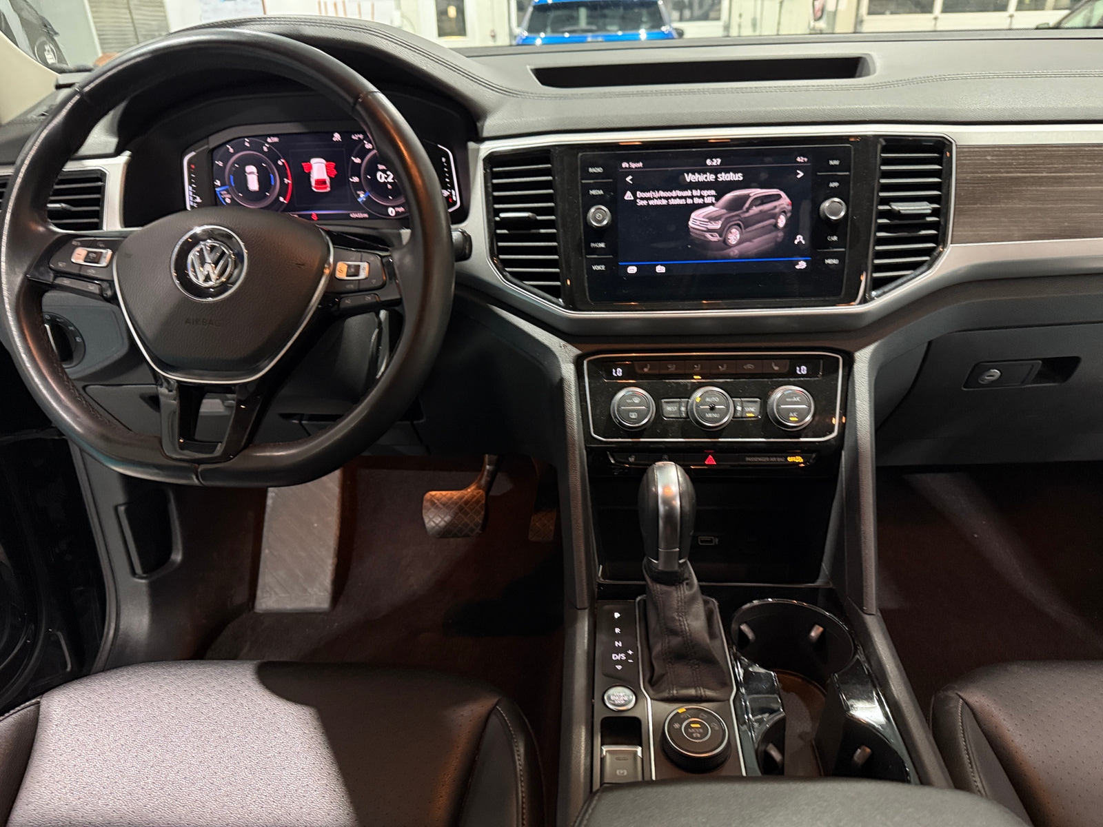 Thumbnail: 2019 Volkswagen Atlas - 2