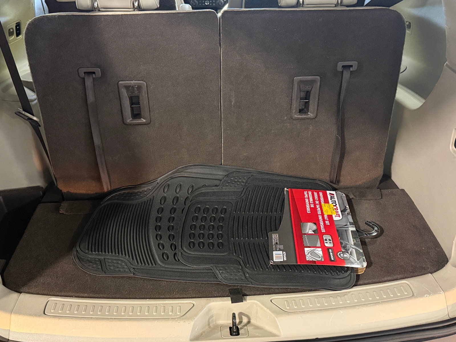 Thumbnail: 2017 GMC Acadia - 6